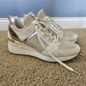 Michael Kors Women Metallic Platform Sneakers in Size 11